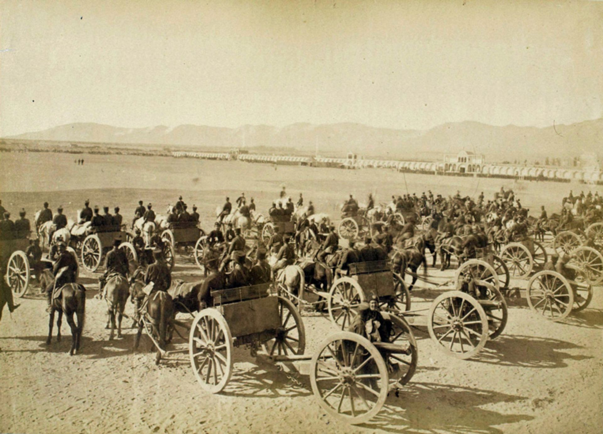 عکس تاریخی میدان مشق