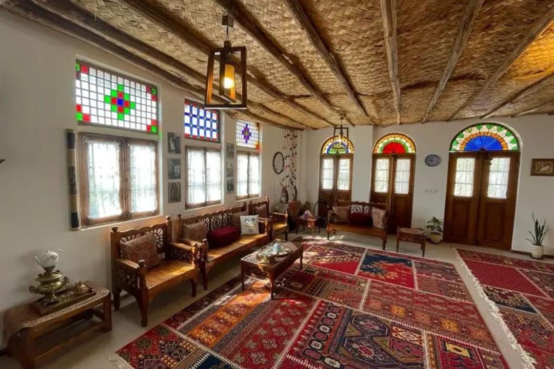 اقامتگاه سرای خیام در بوشهر با دکوراسیون سنتی