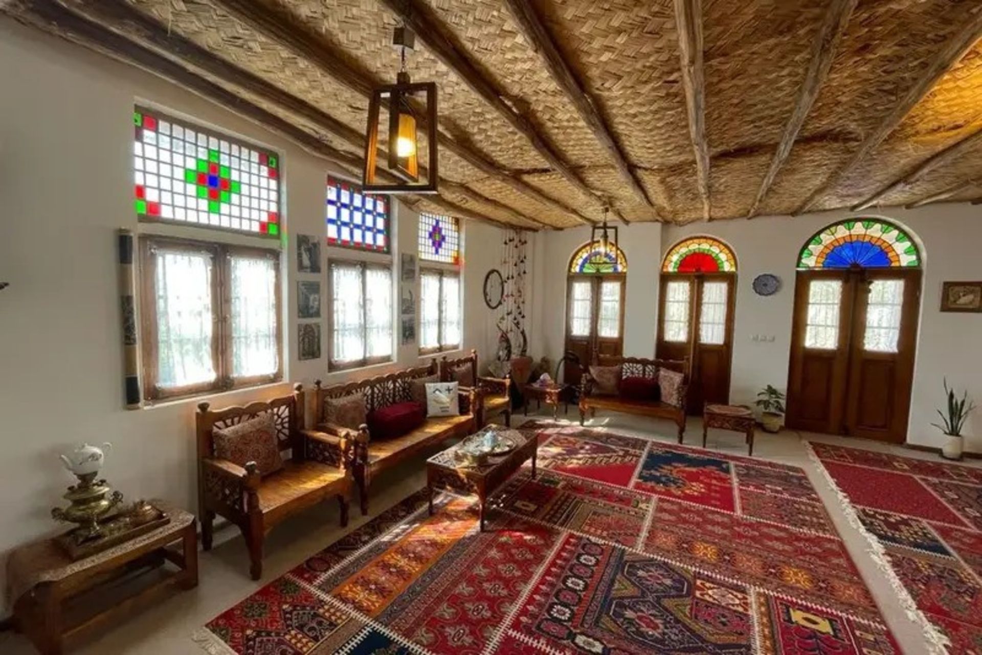 اقامتگاه سرای خیام در بوشهر با دکوراسیون سنتی