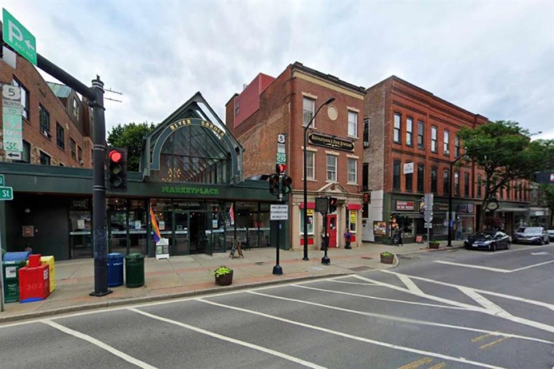 ساختمان ها در خیابان اصلی براتلبورو 