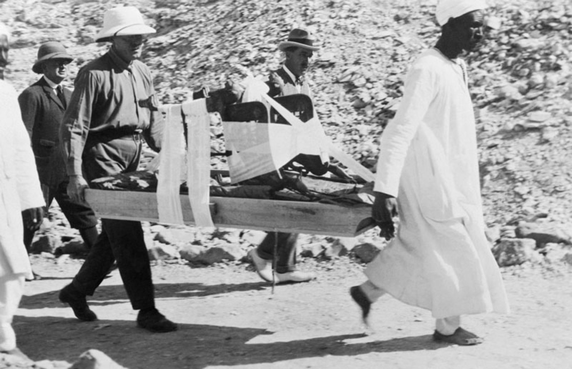 آثار کشف شده از مقبره توت‌عنخ‌آمون 