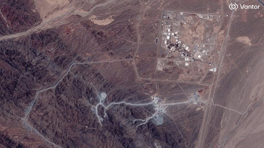 کوه کلنگ در نطنز