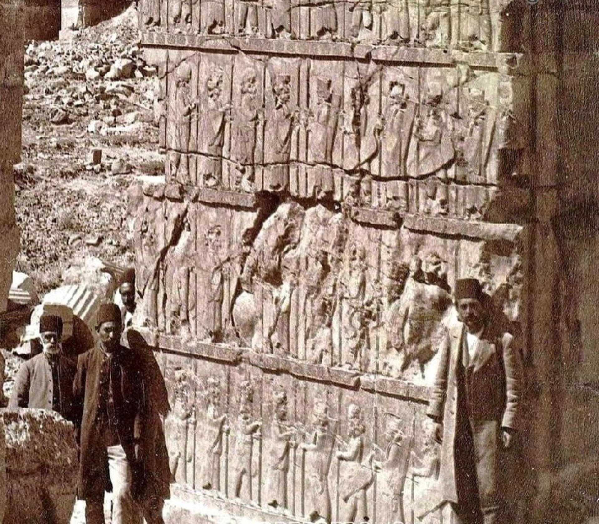 عکس قدیمی از تخت جمشید