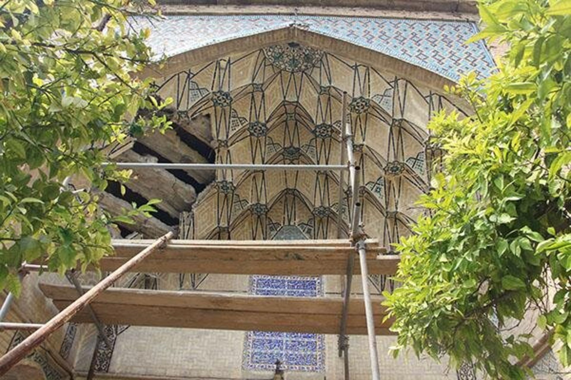 مقرنس‌های حافظیه 