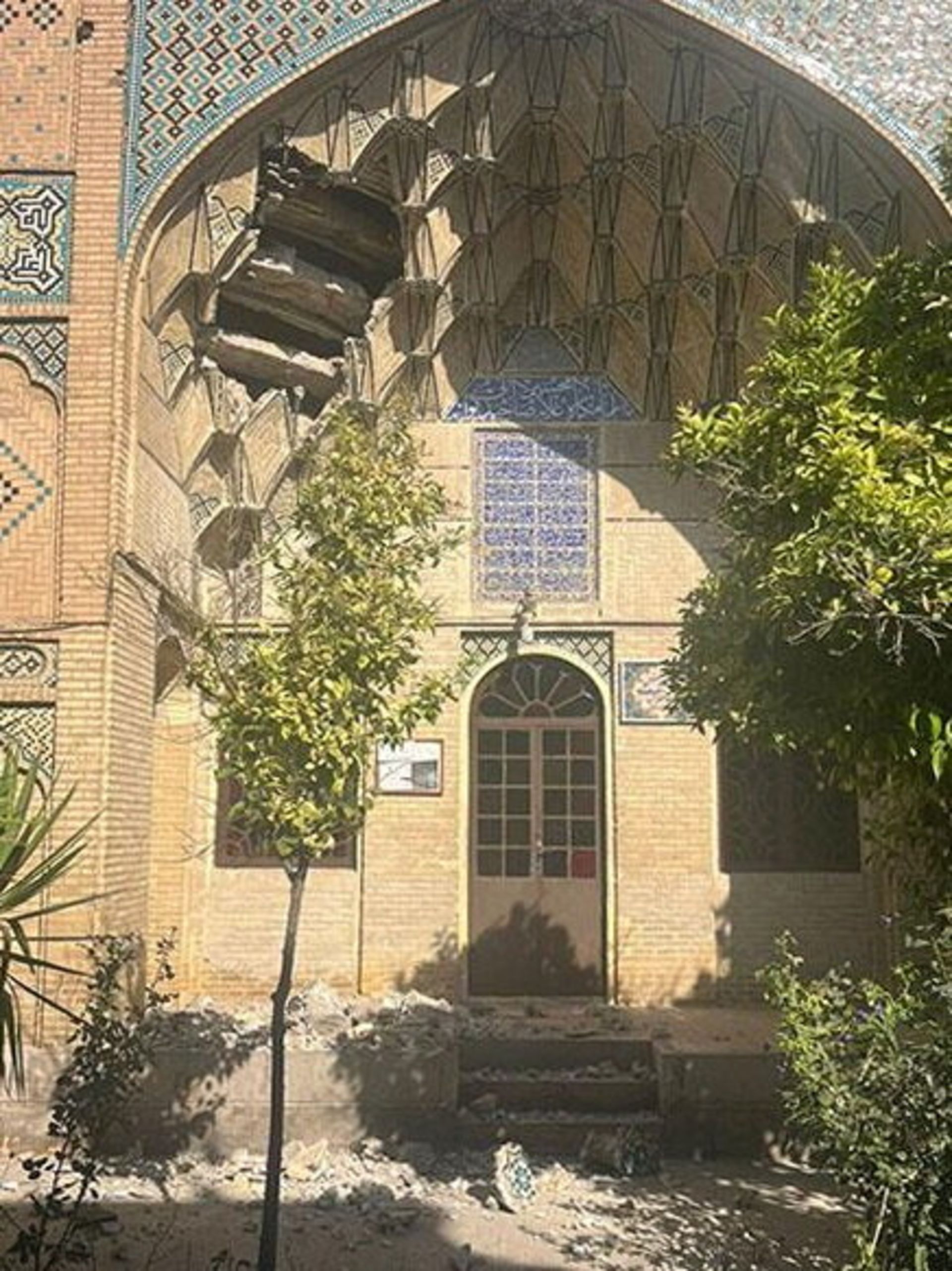 مقرنس‌های حافظیه 
