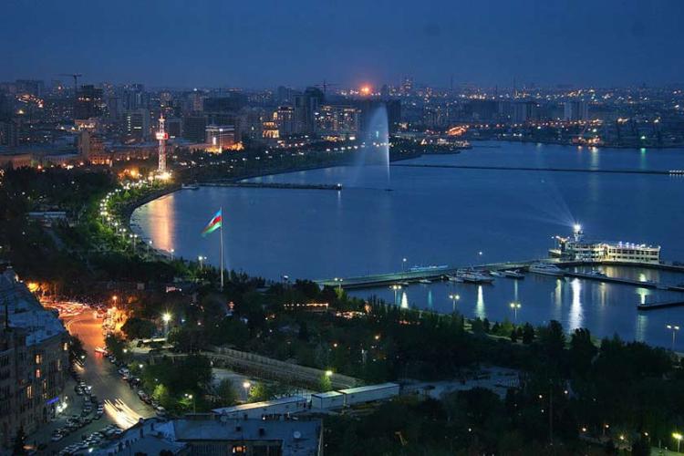 بلوار شهر باکو