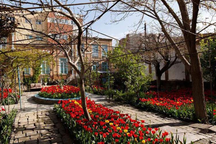 خانه لاله ای تبریز