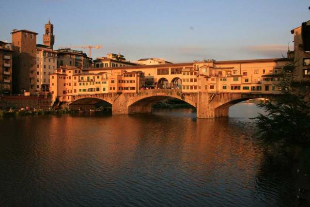 پونته وچیو (Ponte Vecchio)