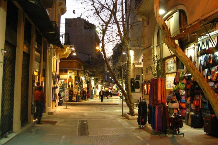 بازار خیابانی پاندروسو، آتن