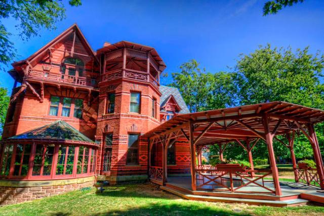 خانه مارک تواین (Mark Twain House)