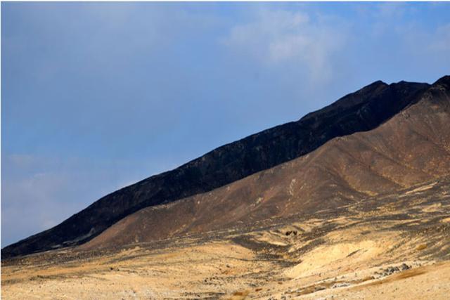 سیاه کوه ورزنه