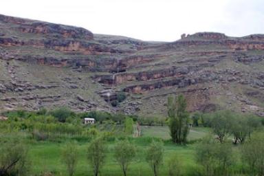 2018-4-6d192697-f76c-4444-b355-dcf6896973c5