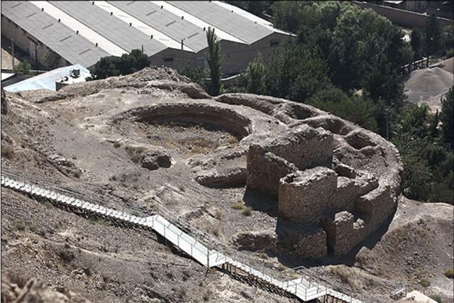 برج اینانج