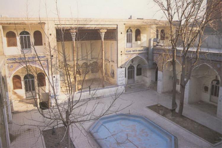 مدرسه قنبرعلی خان