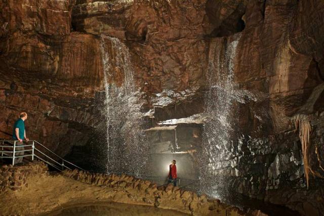 2018-4-44511baa-89af-4348-9f08-eab587fa327b