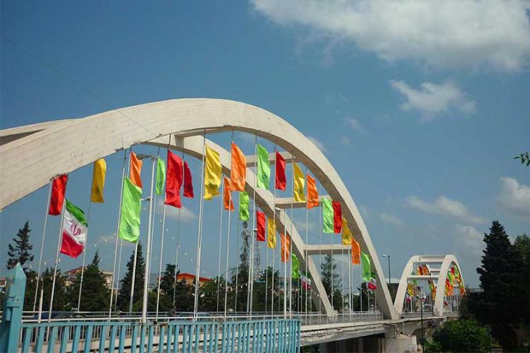 پل معلق آمل