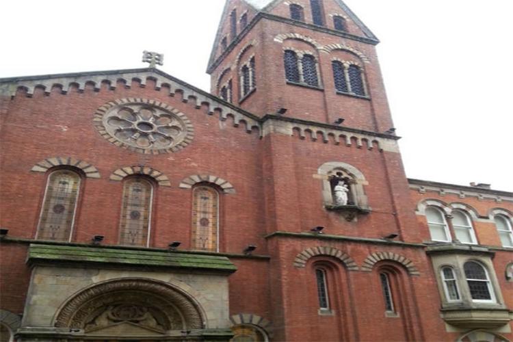 کلیسای کاتولیک مریم مقدس