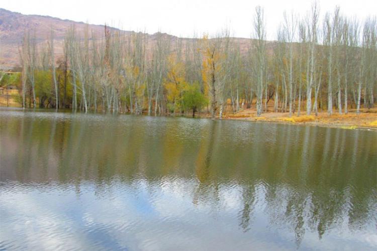 پارک دریاچه سمیرم