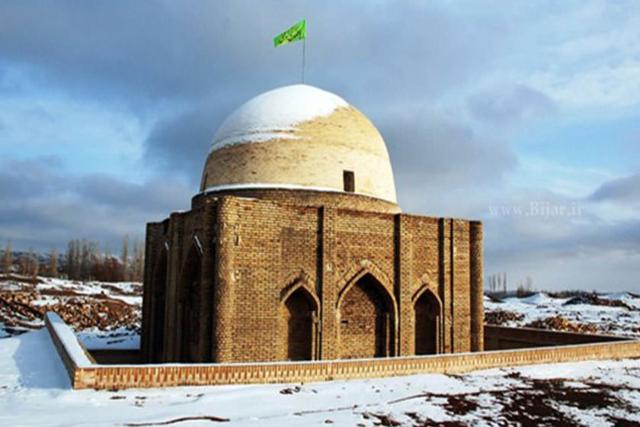 محوطه یاسوکند و امامزاده عقیل