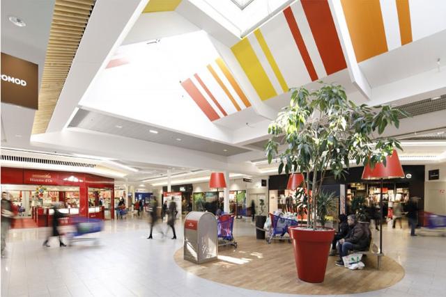 Sept Chemins shopping center