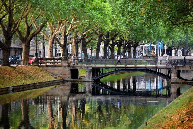 خیابان خرید کنیزالی