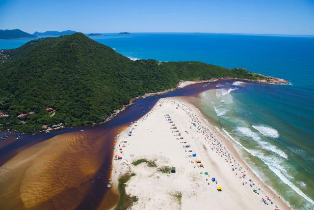 ساحل گواردا دو امباو