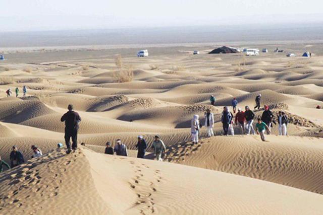 کویر سه قلعه