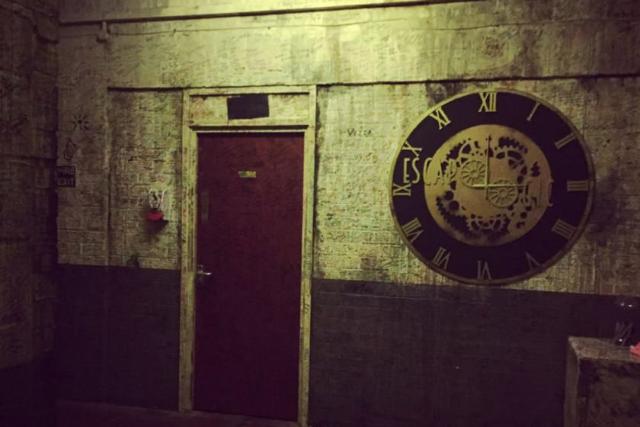 بازی فرار منطقی 