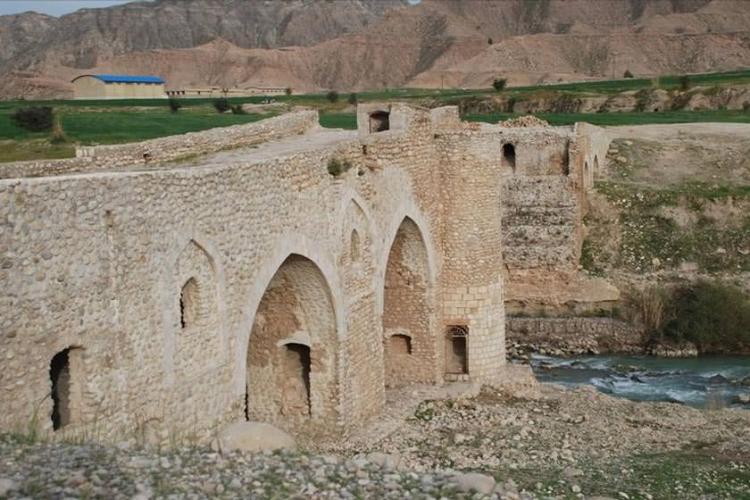 پل ساسانی خیرآباد