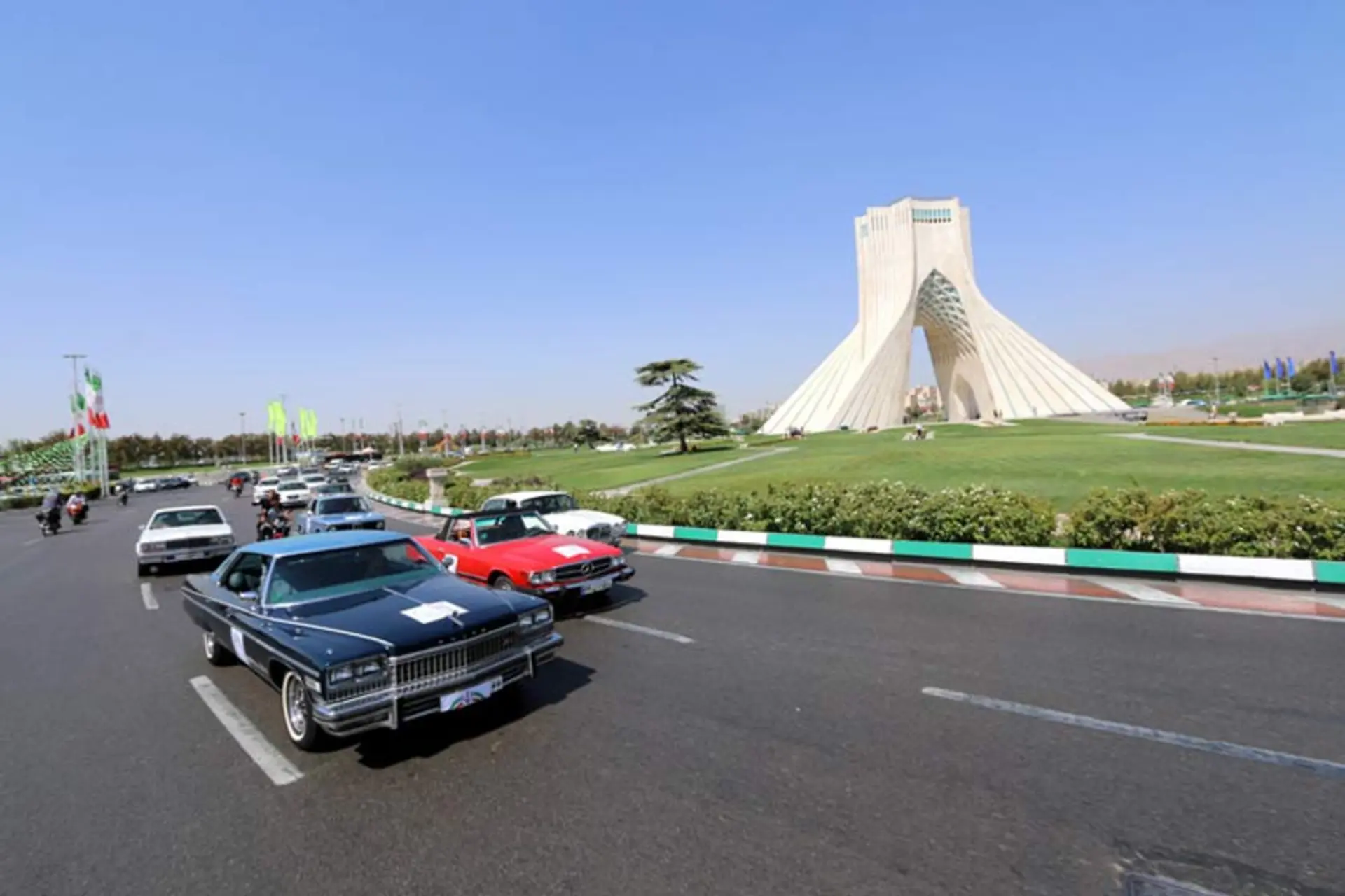 رالی تور شهری