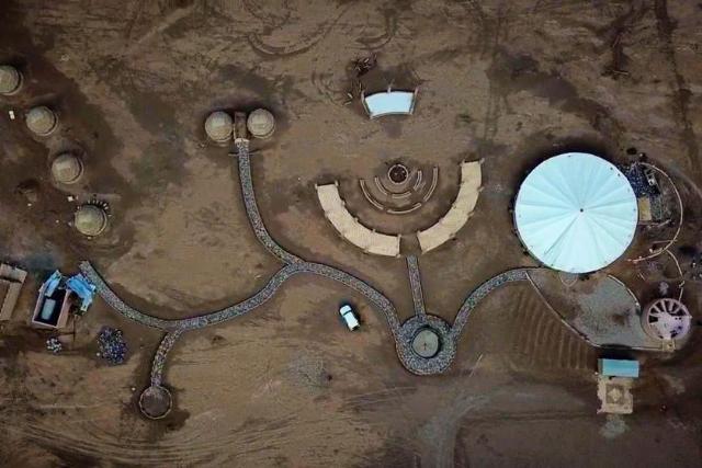 مجموعه گردشگری و پارک طبیعت گردی نی باد کویر زرین