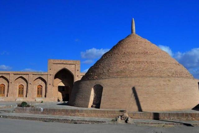 آب انبار سرایان