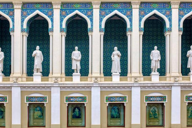 موزه ادبیات نظامی گنجوی