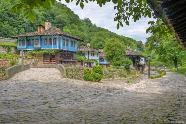 موزه روباز قوم شناسی اتار