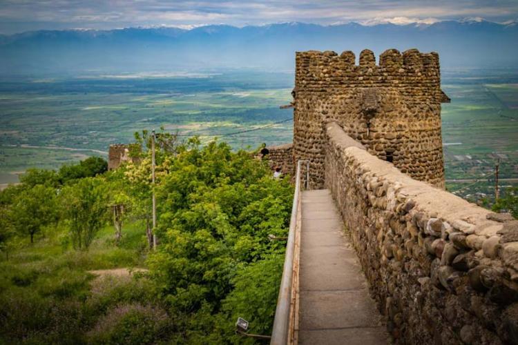 دیوارهای شهر سیغناغی