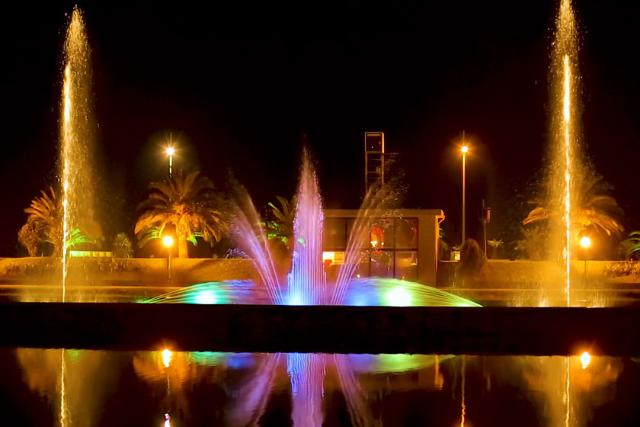 فواره های رقصان باتومی