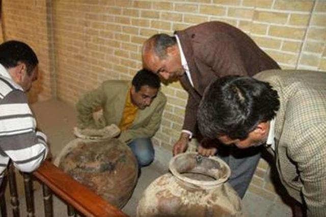 کنده کاری‌ های مهریان