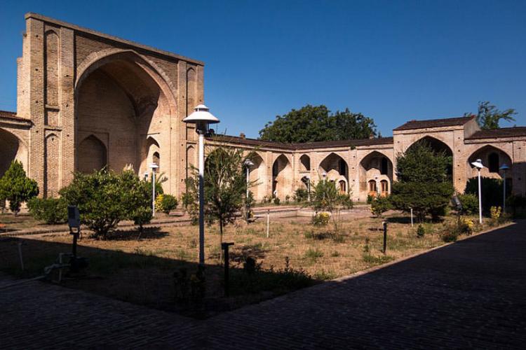 مجموعه تاریخی فرح آباد