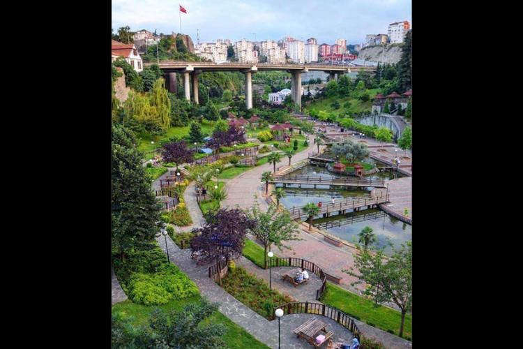 پارک دره زاگنوس