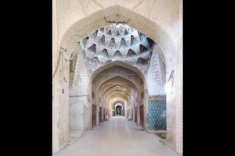 بازار وکیل کرمان