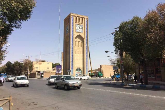 میدان ساعت یزد