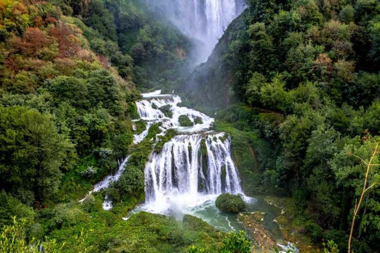 آبشار کاسکاتا دل مارمور