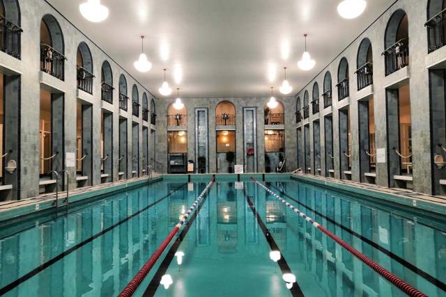 استخر اوریانگاتو