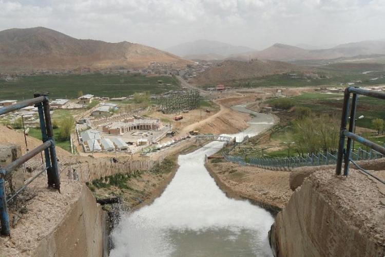 آبشار تونل کوهرنگ