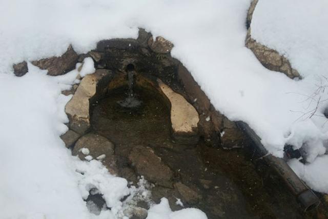 چشمه جیللی بولاغ