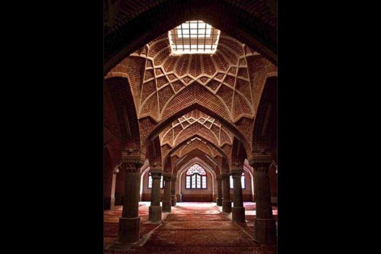 مسجد پیر بالا (مسجد بازار)