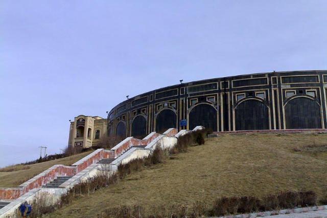 مجتمع آب گرم بستان آباد