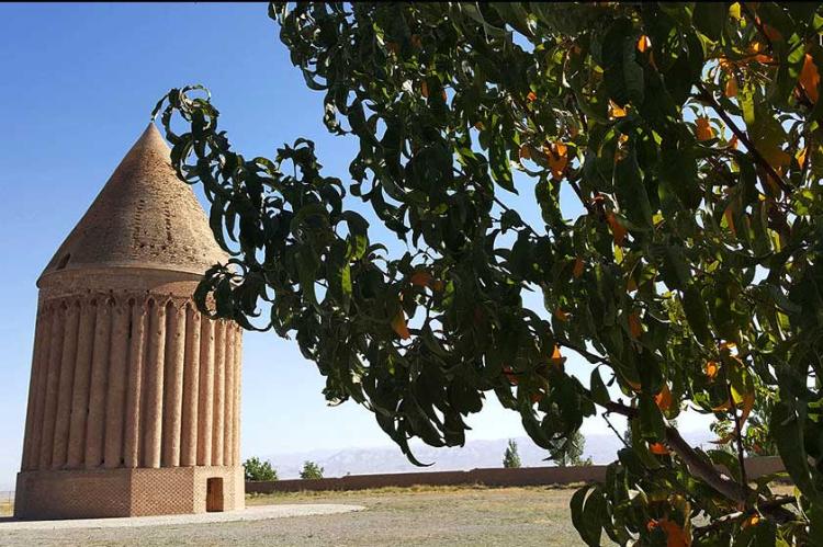 برج میل رادکان چناران