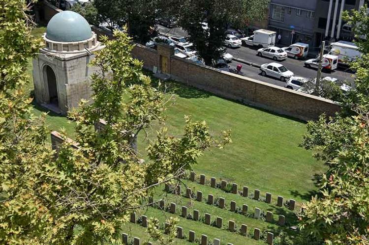 قبرستان متفقین تهران