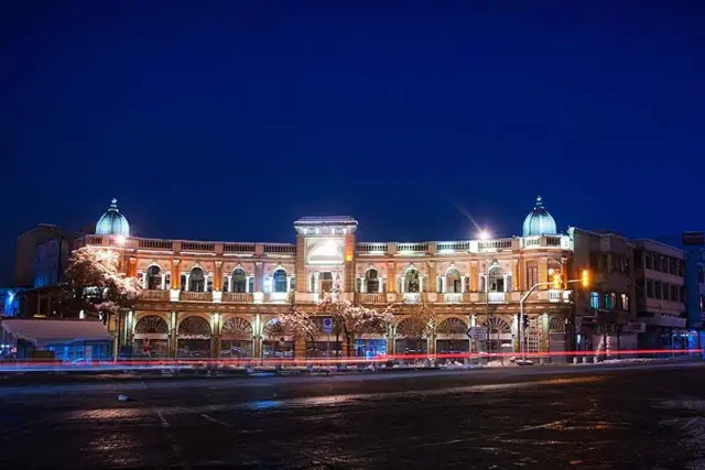 میدان حسن ‌آباد تهران